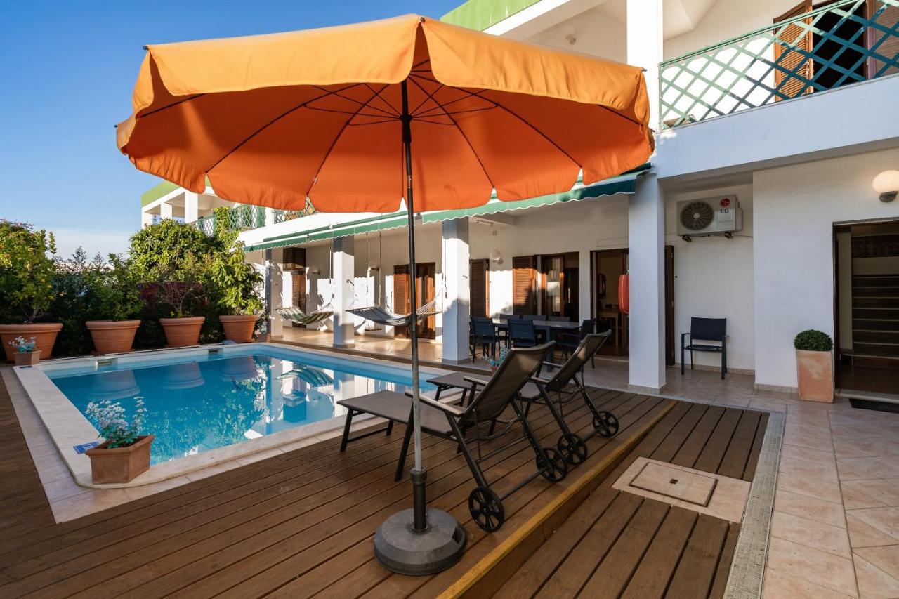 Holiday Villa In Elite Residential Area Of FAO Kültér fotó